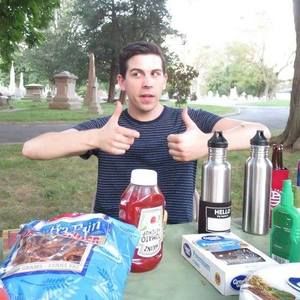 Meet your Posher, Alex